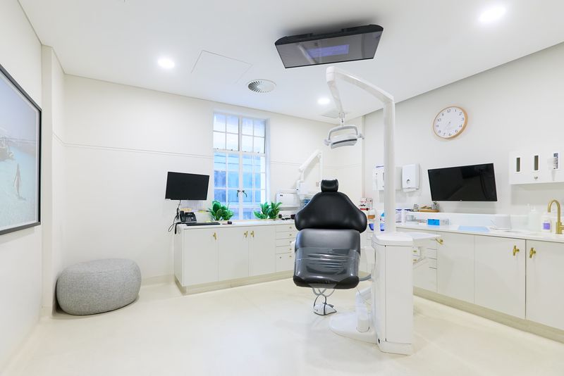 My Wisdom Tooth Dentist treatment room